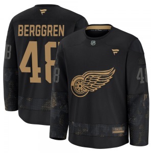 Youth Premium Detroit Red Wings Jonatan Berggren Black 2024 Military Appreciation Practice Official Fanatics Jersey
